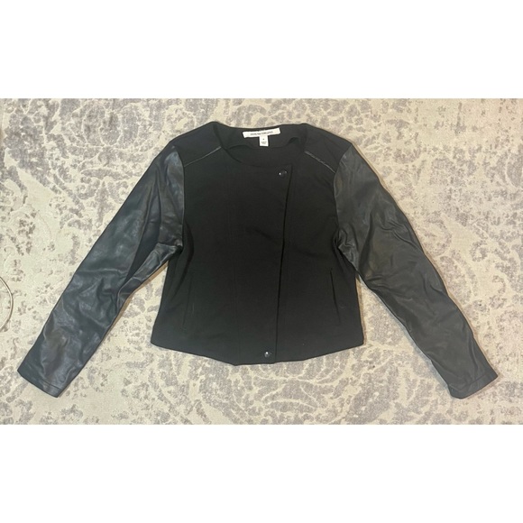 Jones New York Jackets & Blazers - Jones New York Faux Leather Sleeve Moto Jacket